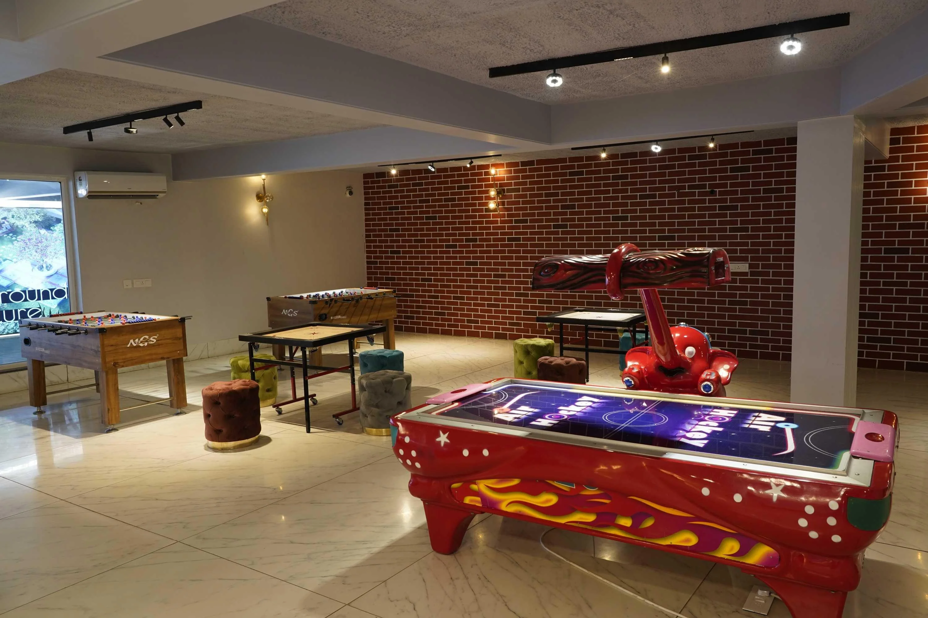 Escon Primera Interior 6